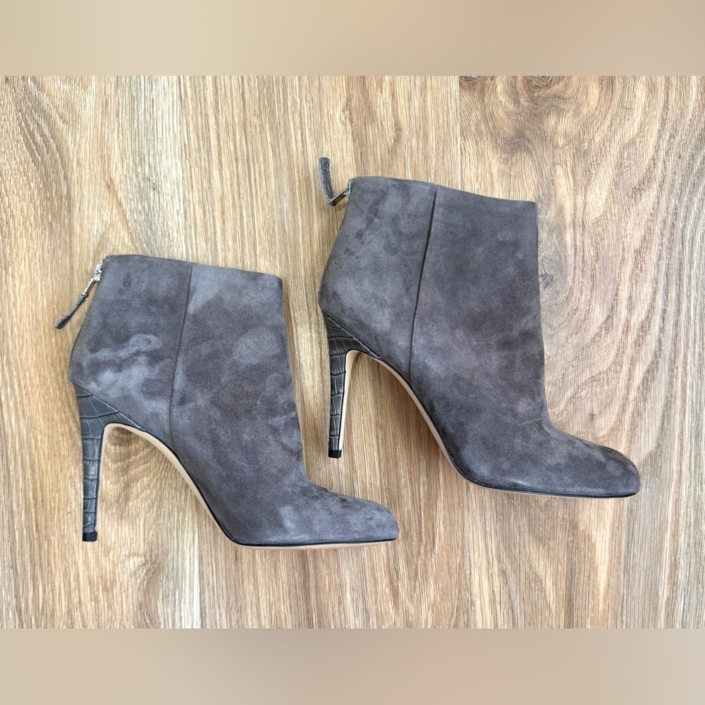 Sam Edelman Gray Suede Ankle Booties Size 10 EUC